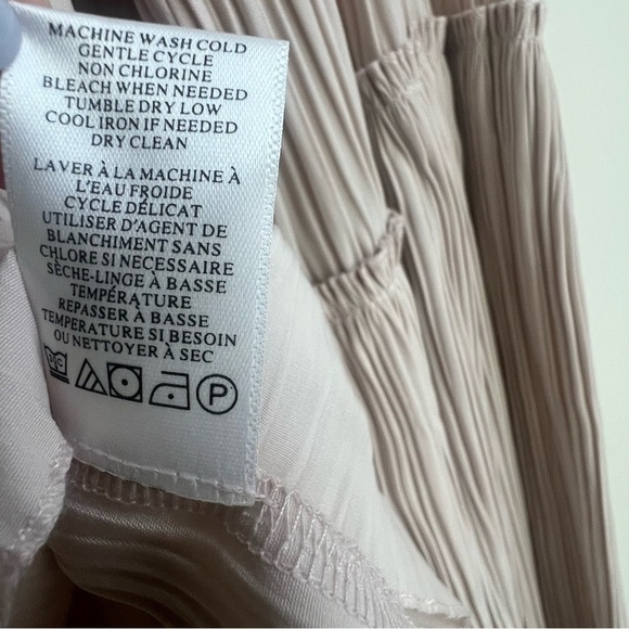 NWT A.L.C. Tessa Pleated Pullover Top Bell Sleeve Turtleneck Pink Tint Peasant - Picture 11 of 16